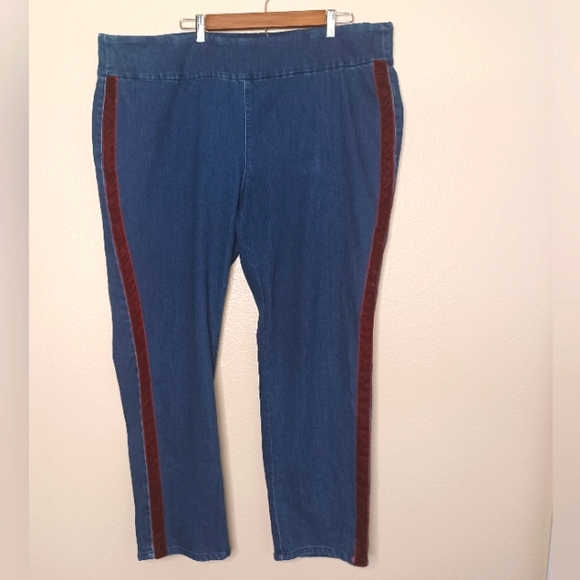 Charter Club Womens Plus Size 24W Blue   Red Velvet Trim Cambridge Slim Pants - Picture 3 of 12